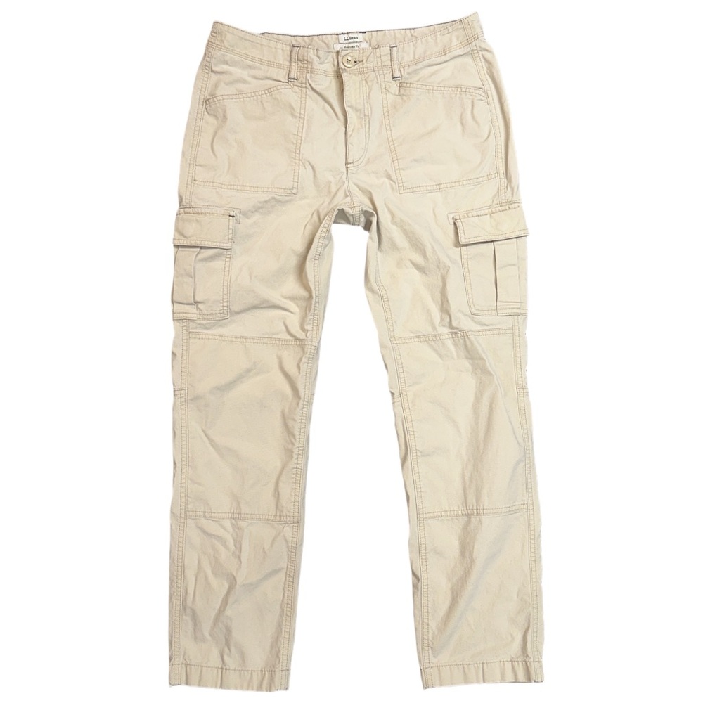 LL BEAN women's beige favourite fit slim straight cargo pants, 10 reg.